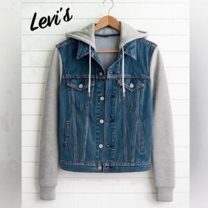 Levi's Layered-Look Denim & Sweatshirt Jacket.
Women XL. Just like new.
